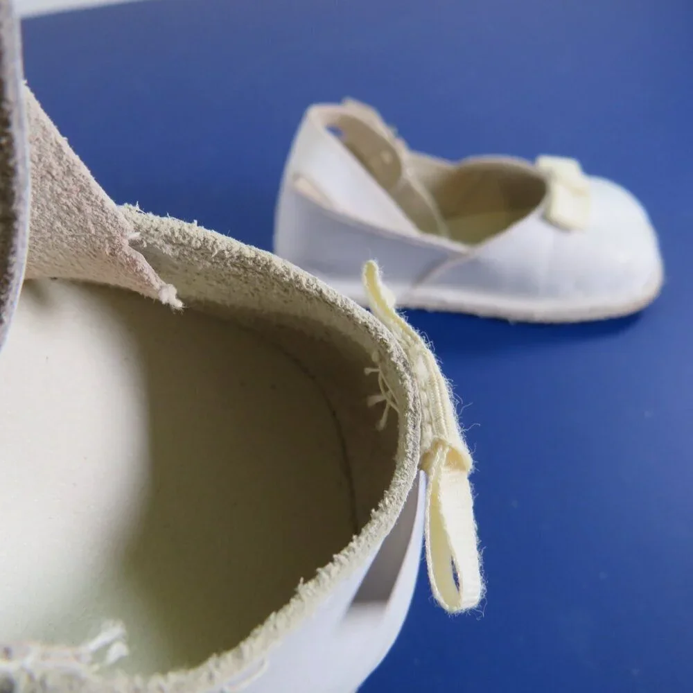 Baby Vintage White Leather Baby Shoes Scott's Shoes size 28W with original box